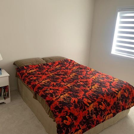 Willa Niagara- Beautiful Cozy Sunfilled Big Complete House Minutes Drive From Falls Thorold Zewnętrze zdjęcie
