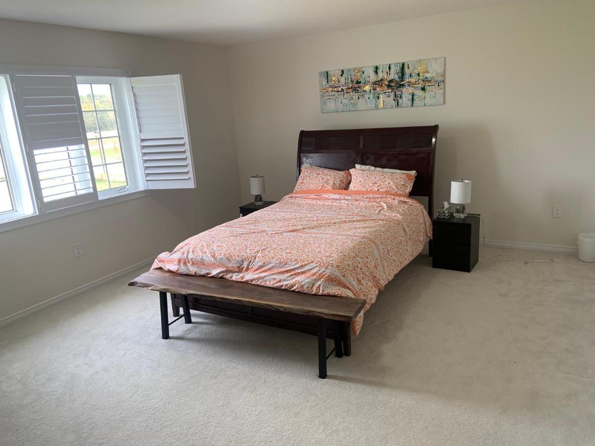 Willa Niagara- Beautiful Cozy Sunfilled Big Complete House Minutes Drive From Falls Thorold Zewnętrze zdjęcie