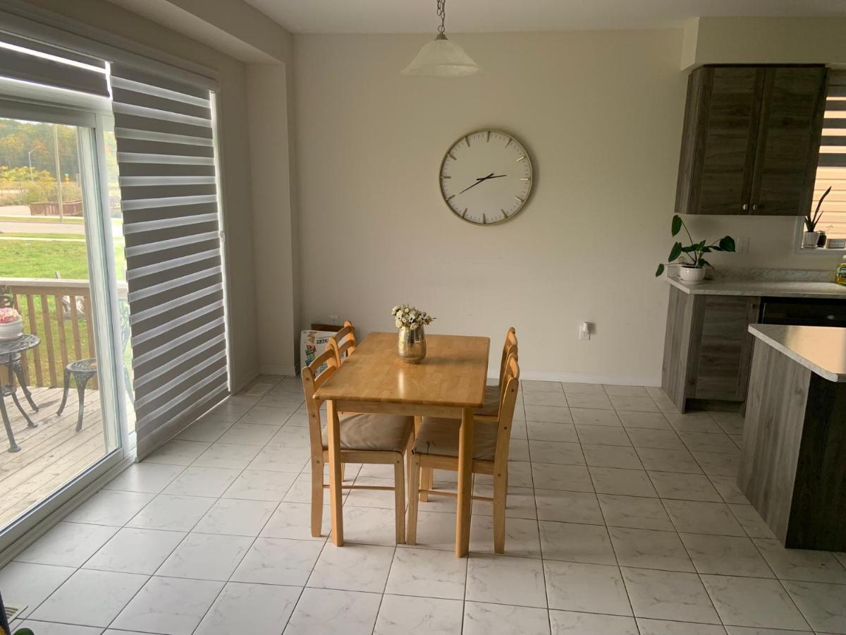 Willa Niagara- Beautiful Cozy Sunfilled Big Complete House Minutes Drive From Falls Thorold Zewnętrze zdjęcie